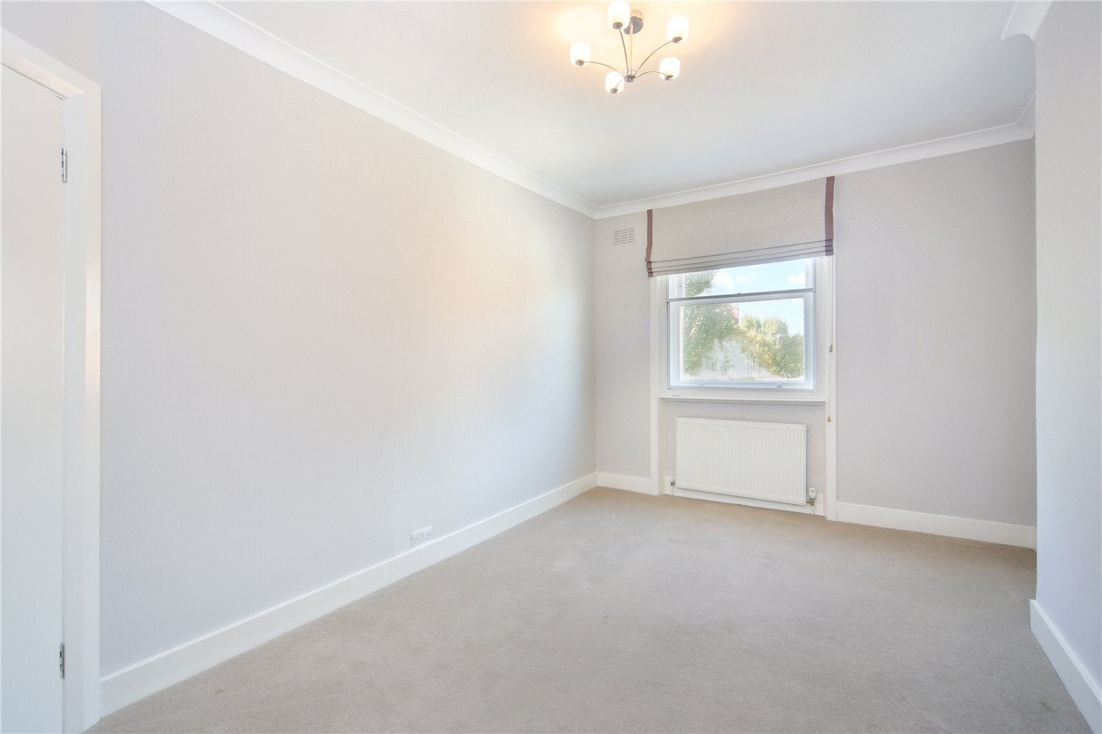 Flat Fulham Road in Greater London