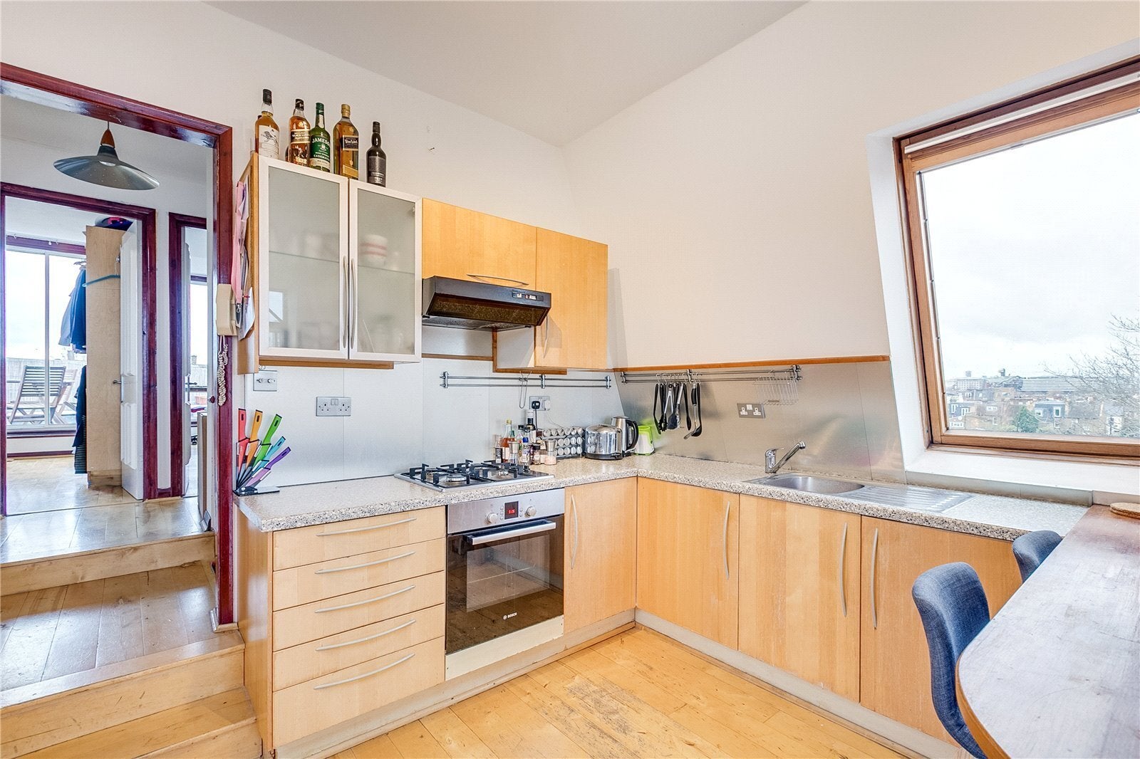 Flat Dawes Road in Greater London