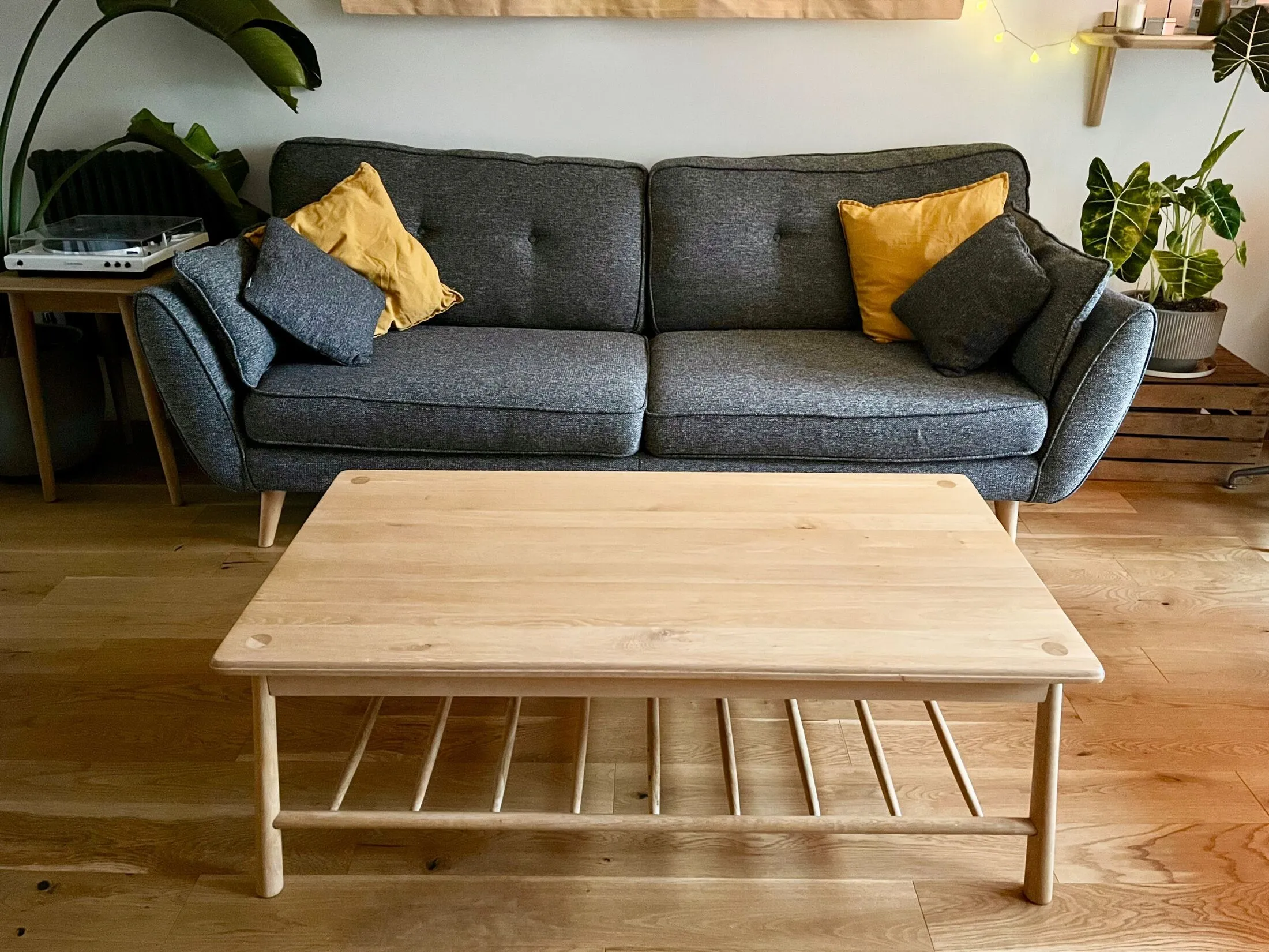 Flat Tidworth Road in Greater London
