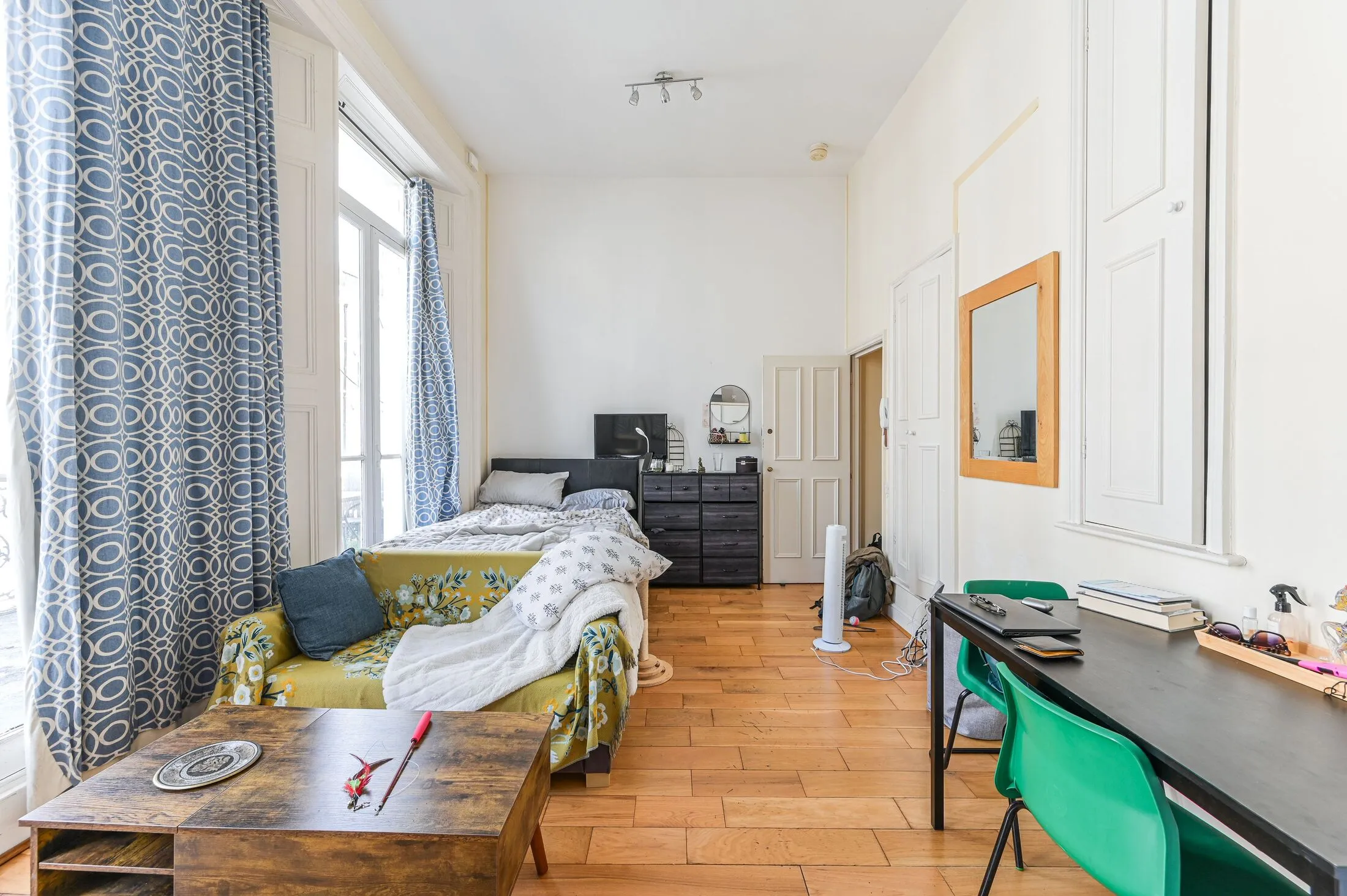 Flat Collingham Place in Greater London