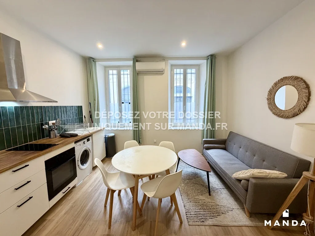 Flat Rue Sainte-Cécile in Marseille