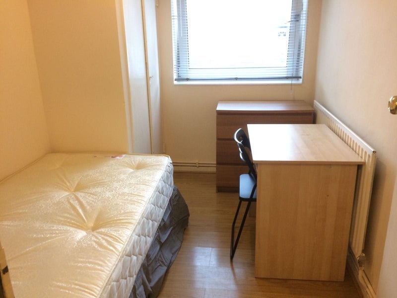 Room Evelyn Street in Greater London