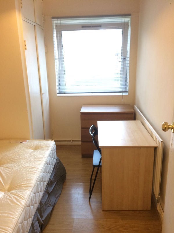 Room Evelyn Street in Greater London