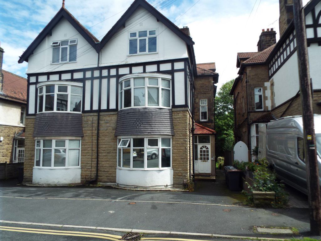 Flat Spring Grove in Harrogate
