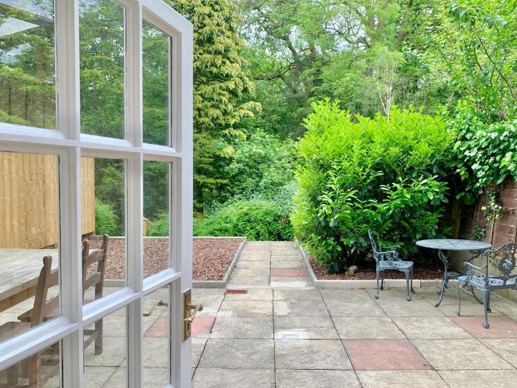 Flat Spring Grove in Harrogate