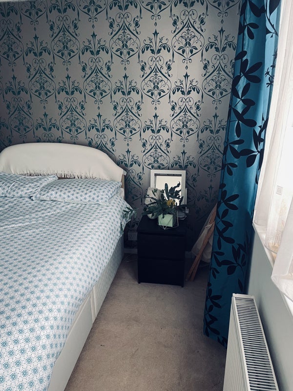 Room Roman Way in Greater London