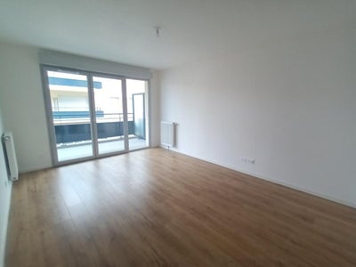 Appartement Rue René Dhal à Bréval