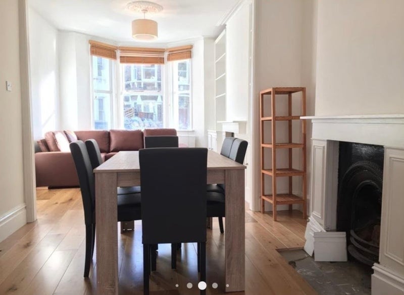 Room Hargwyne Street in Greater London
