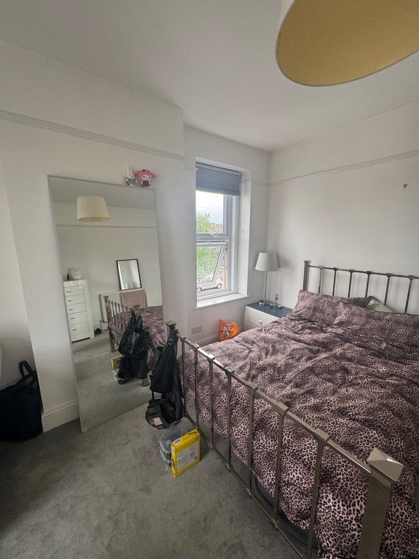 Room Ashley Down Road in Bristol