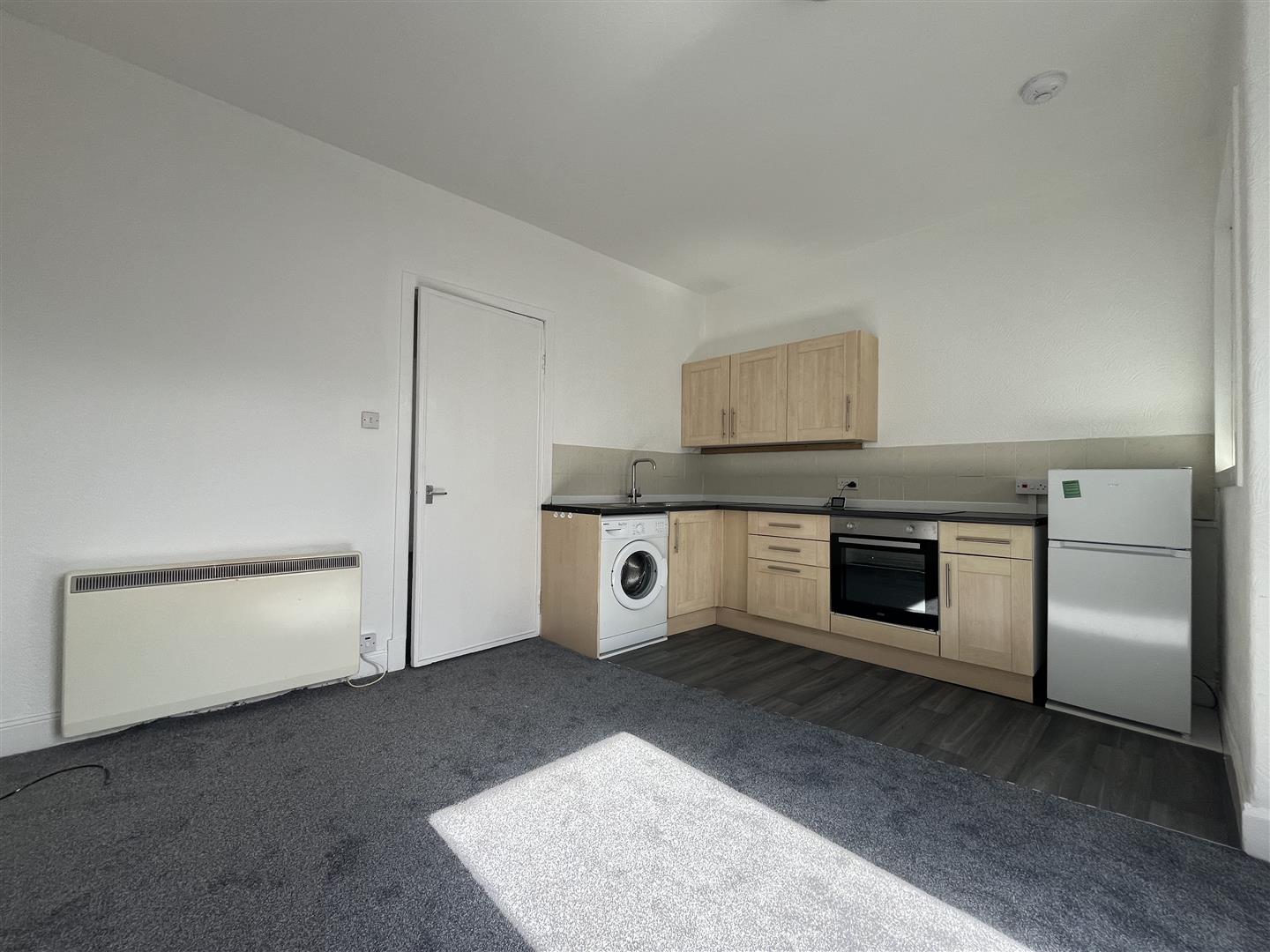 Flat Inchaffray Street in Perth