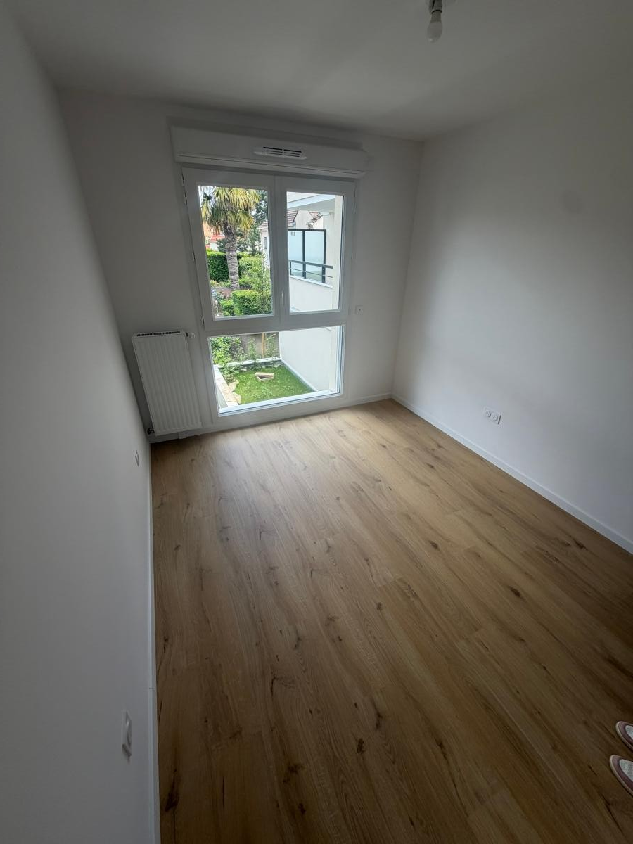 Appartement Rue Grangeret de la Grange à Le Plessis-Bouchard