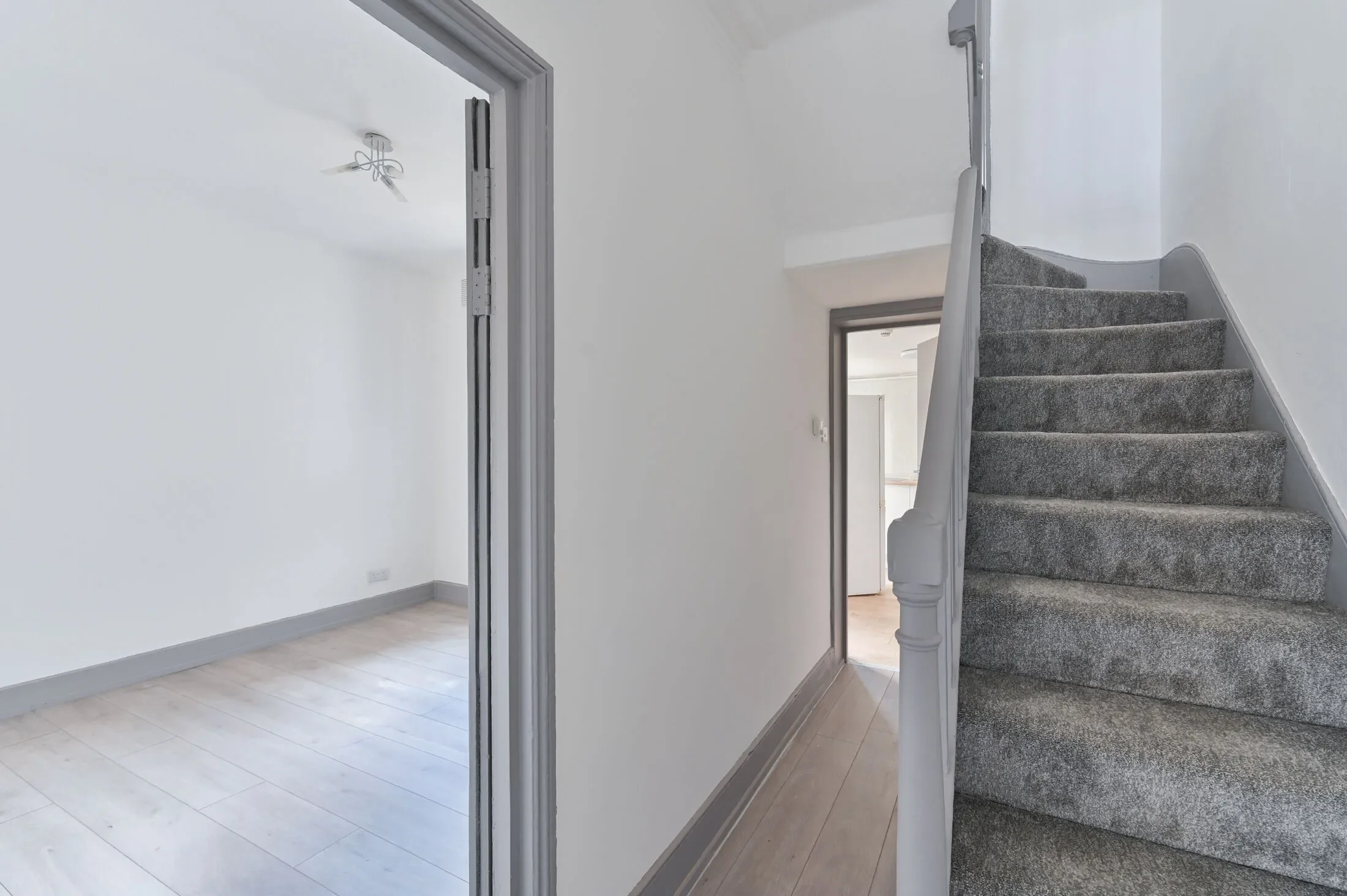 House Garratt Lane in Greater London