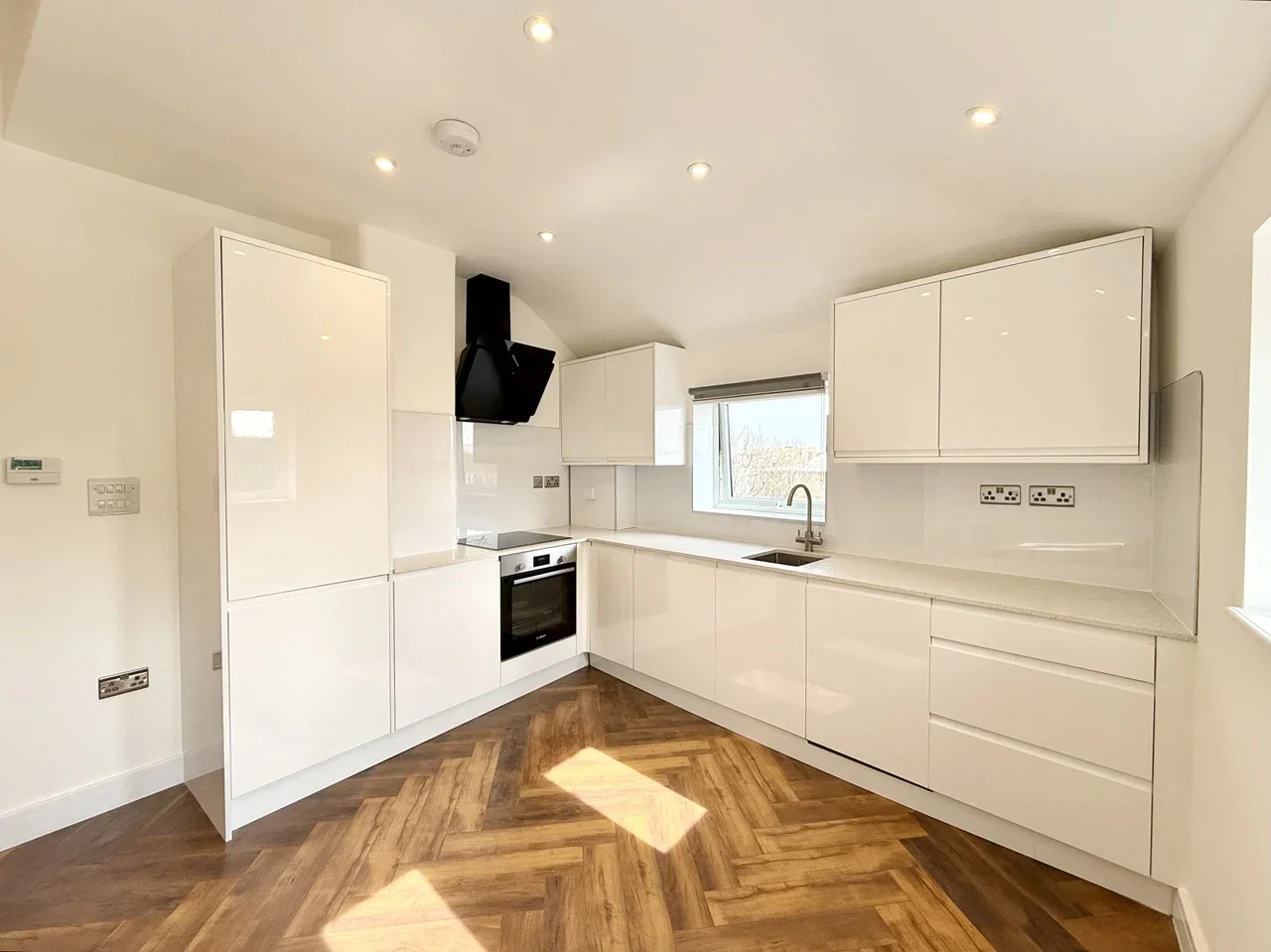 Flat Rushey Green in Greater London