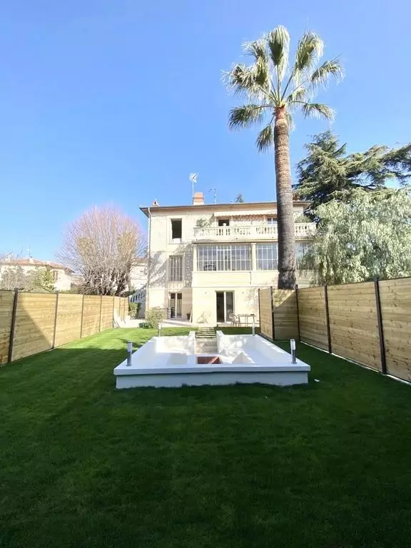 Appartement Avenue de Gairaut à Nice