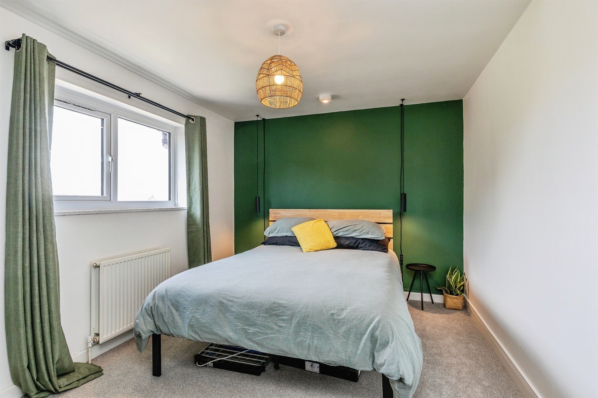 Flat Aldwick Avenue in Bristol