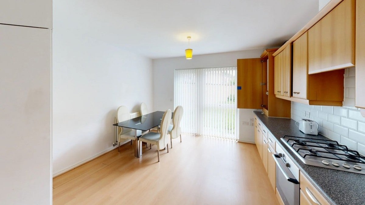 House Aspull Walk in Manchester