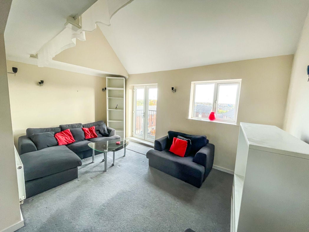 Flat Third Avenue in Newcastle upon Tyne