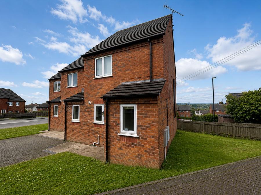House Haworth Close in North East Derbyshire