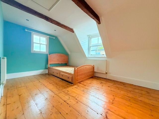 Flat Meneage Street in Helston