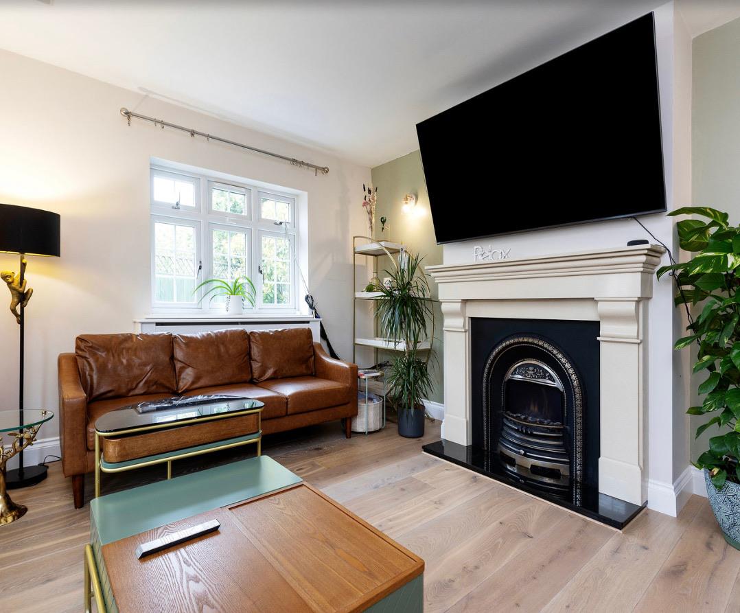 House Lowfield Road in Greater London