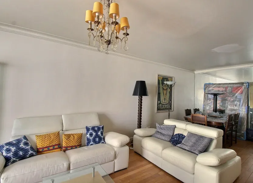 Flat Rue de l'Yvette in Paris