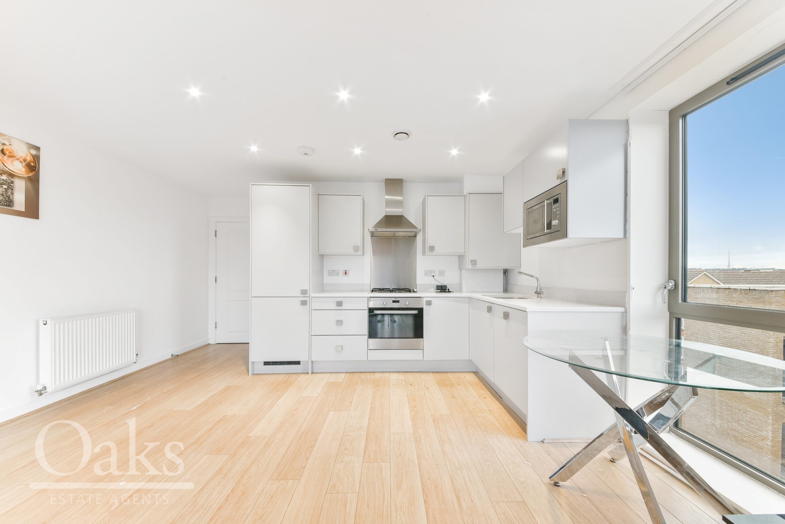 Flat Nihill Place in Greater London