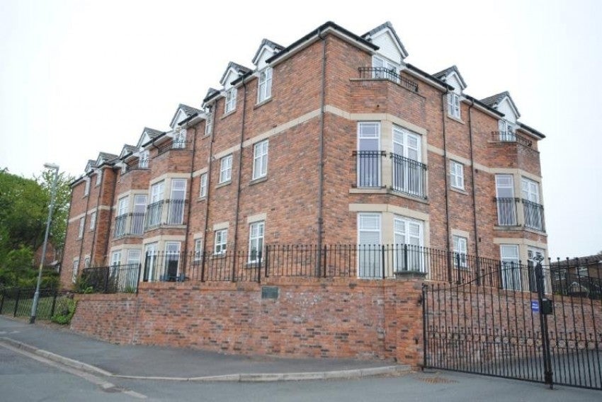 Flat Grove Lane in Wigan