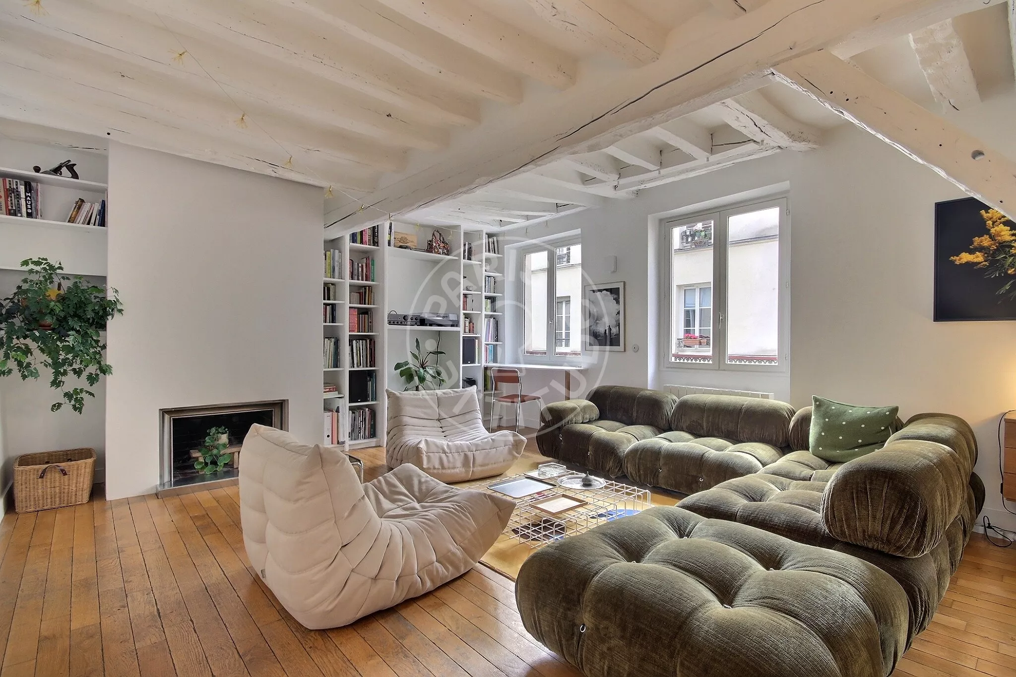 Appartement Rue Traversière à Paris