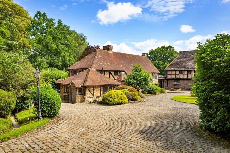 House Partridge Place in Mid Sussex