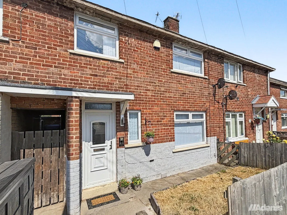 House Clapgate Crescent in Widnes