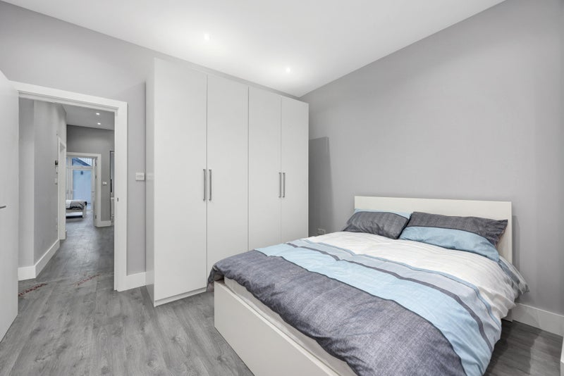 Room Earlham Grove in Greater London