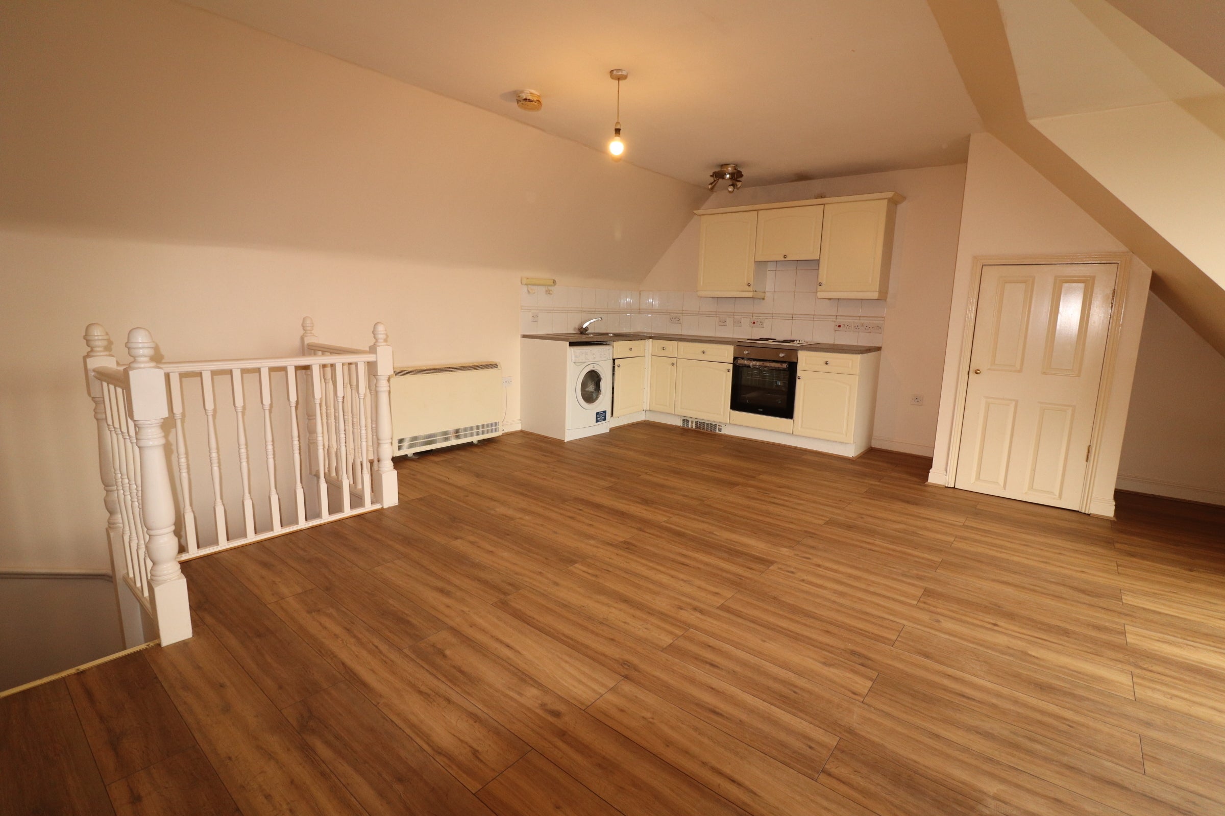 Flat Howard Road in South Ockendon