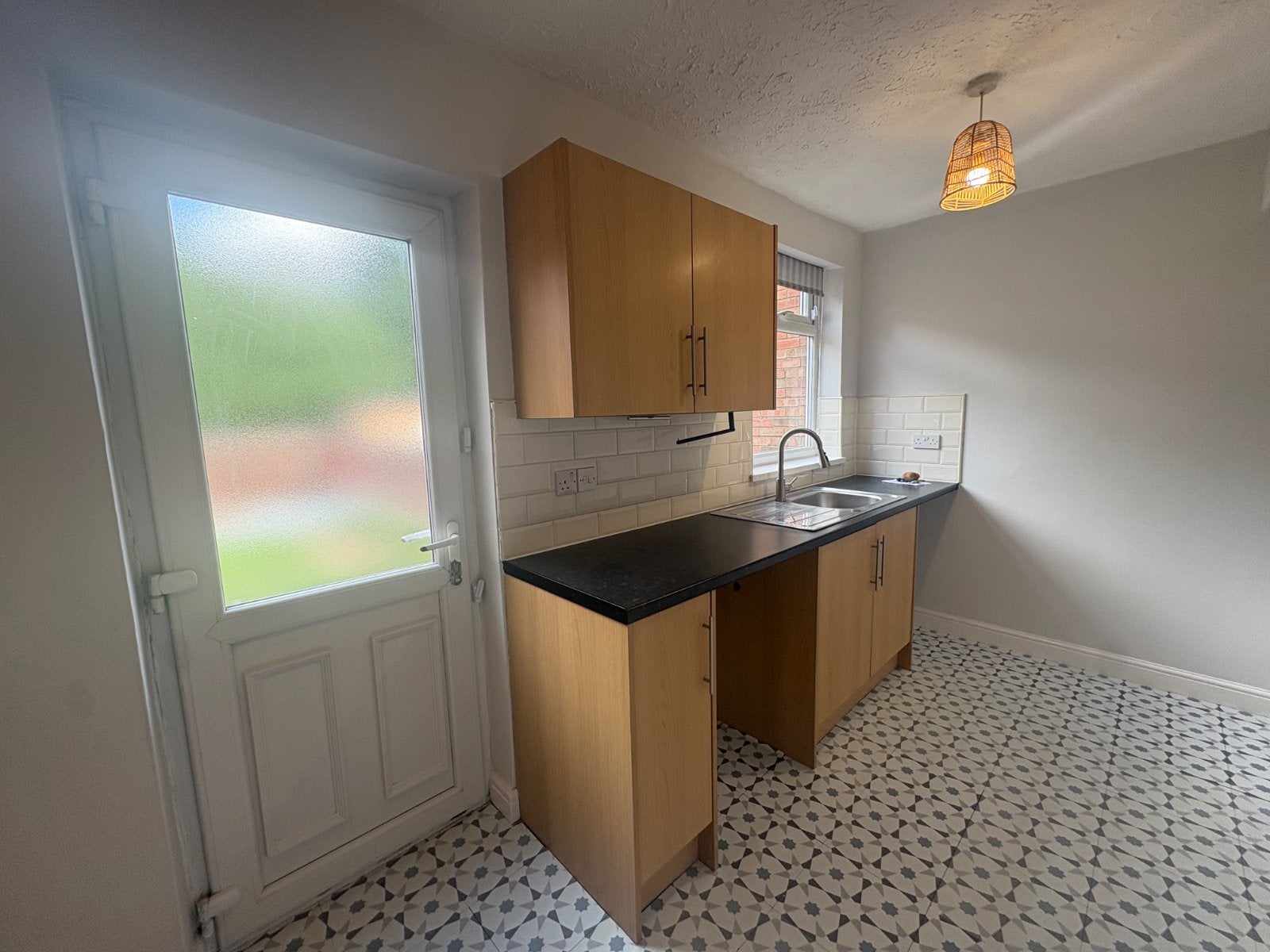 House Joscelyn Avenue in Hull