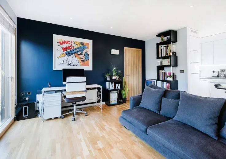 Flat St James's Road in Greater London