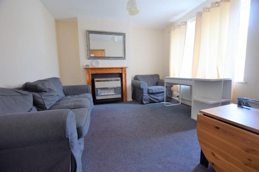 Room Tunstall Road in Canterbury