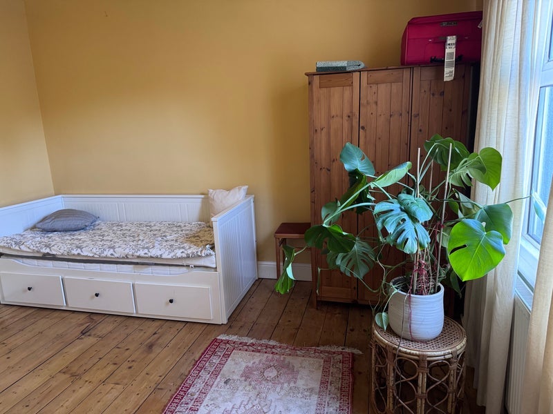 Room Freemantle Road in Bristol