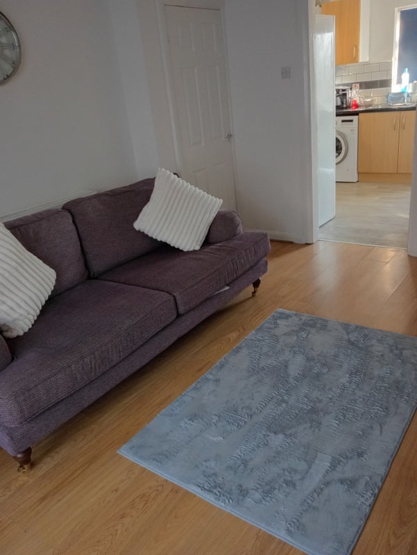 Room Parkeston Crescent in Birmingham