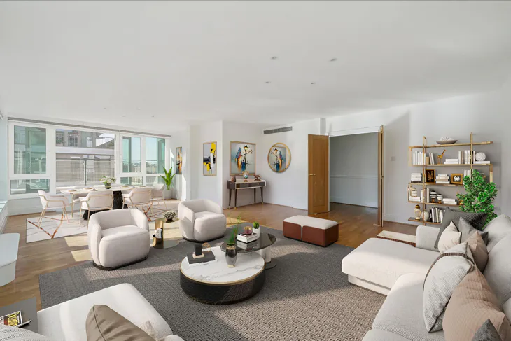 Flat Warwick Road in Greater London
