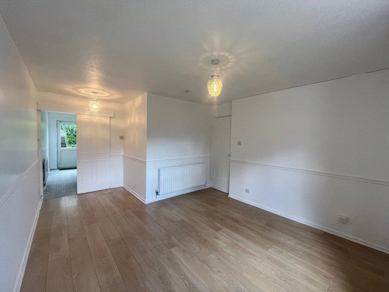 Flat Peckforton Walk in Wilmslow