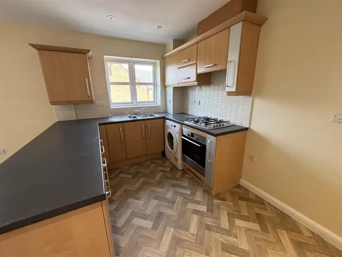 Flat Nursery Drive in Cherwell District