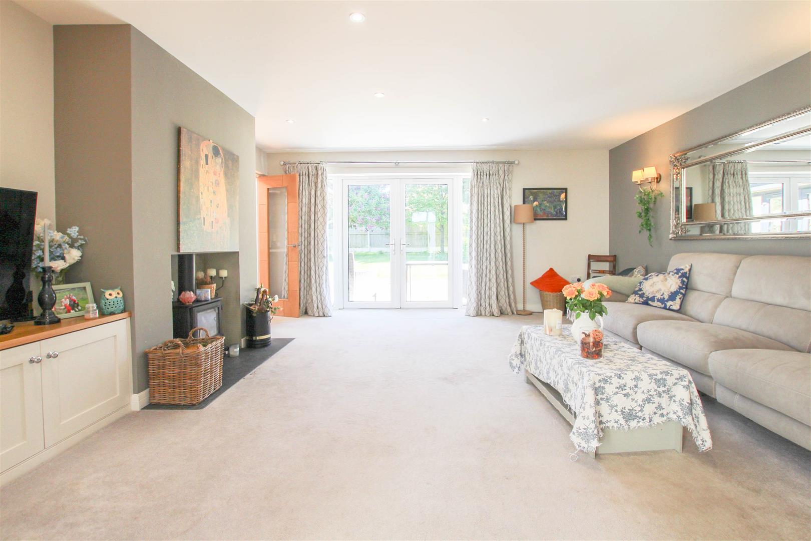 House The Elms in Uttlesford
