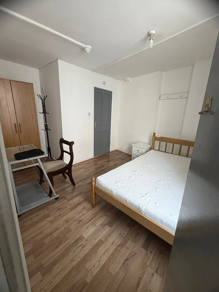 Room St Augustine's Parade in Bristol