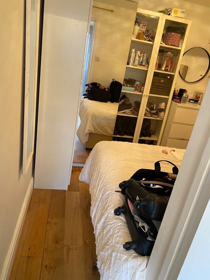 Flat Chamberlayne Avenue in Greater London
