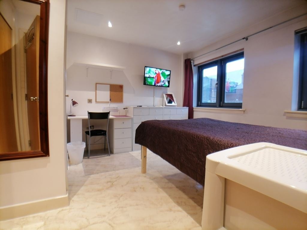 Flat Woolpack Lane in Nottingham