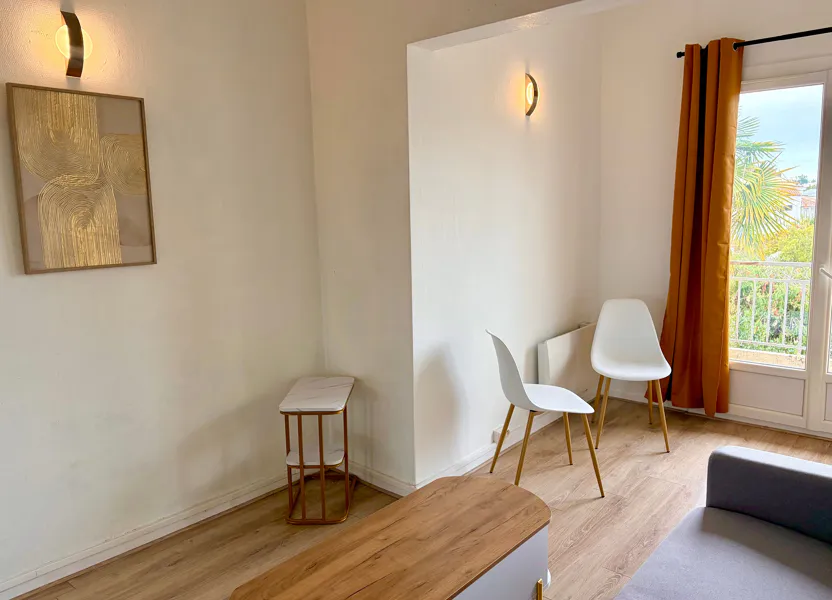 Flat Rue Lagrange in Bordeaux