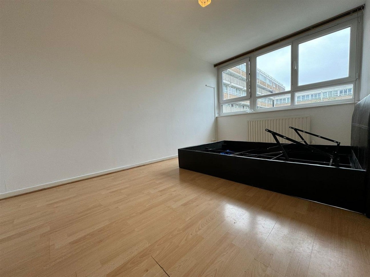 Flat George Potter Way in Greater London