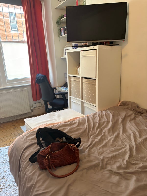 Room Rushcroft Road in Greater London