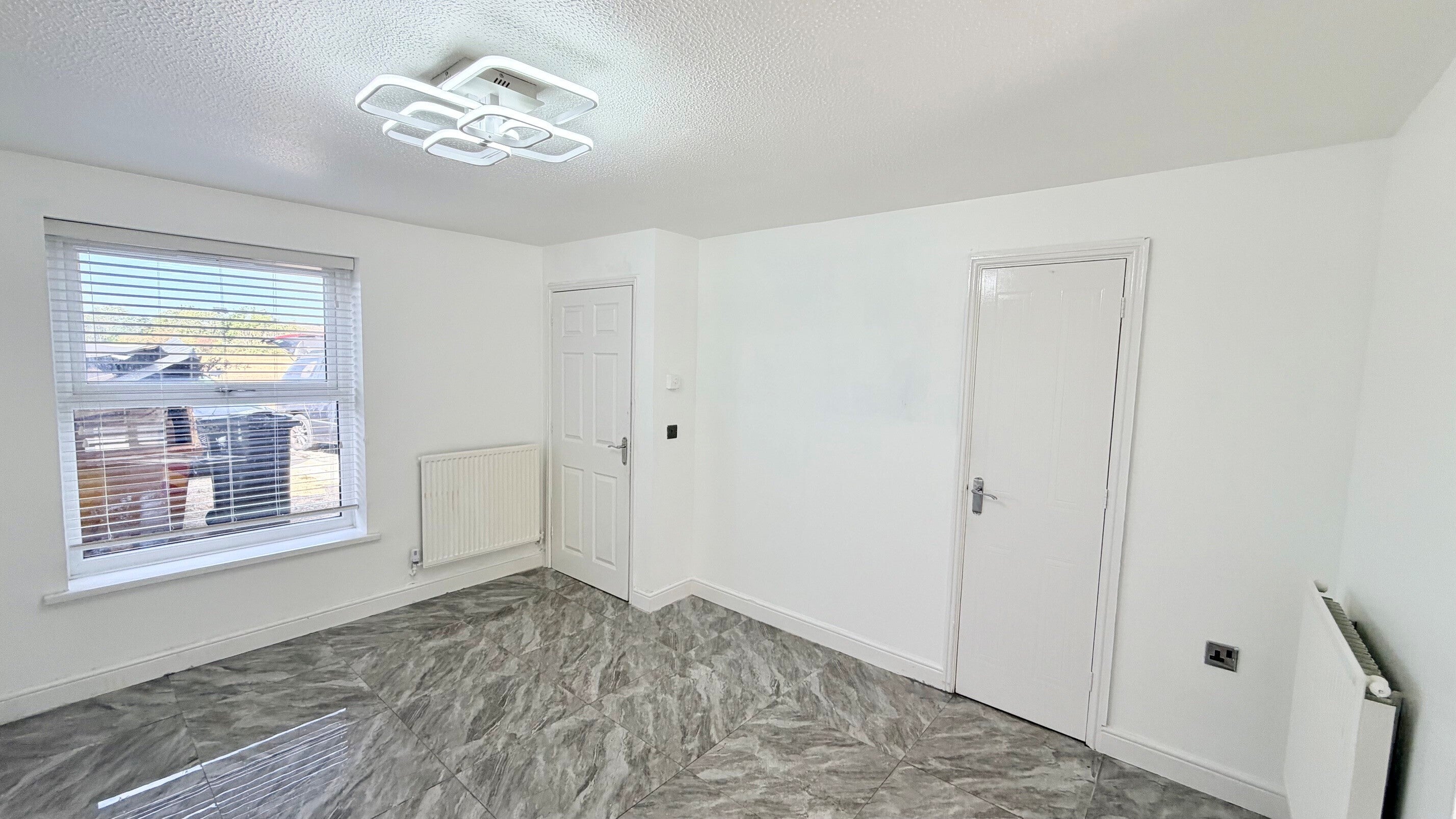 House Neptune Close in Greater London