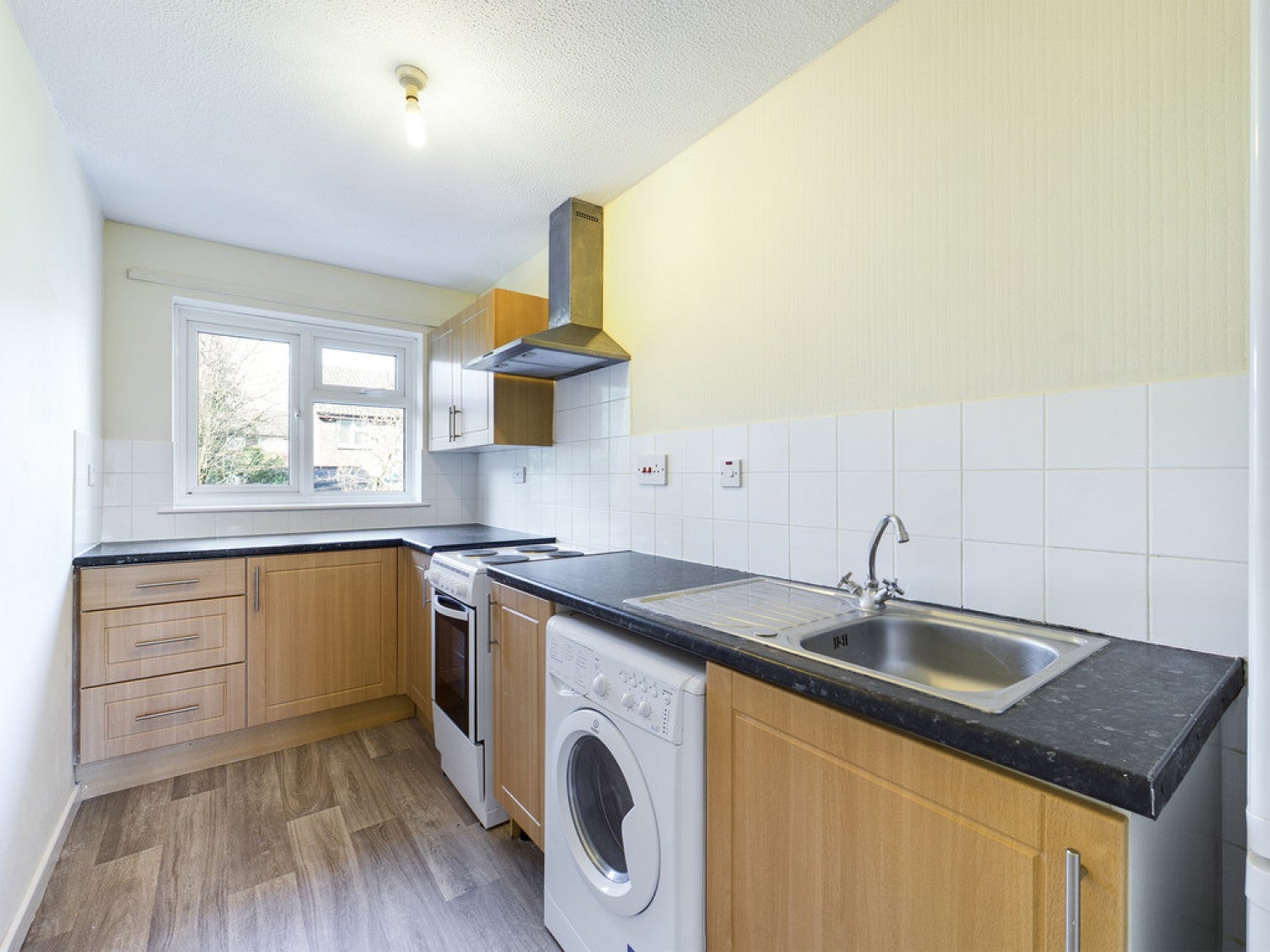 Flat Timberlands in Crawley