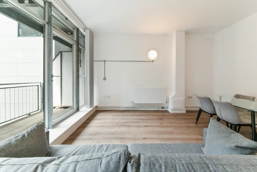 Flat Kingsland Road in Greater London